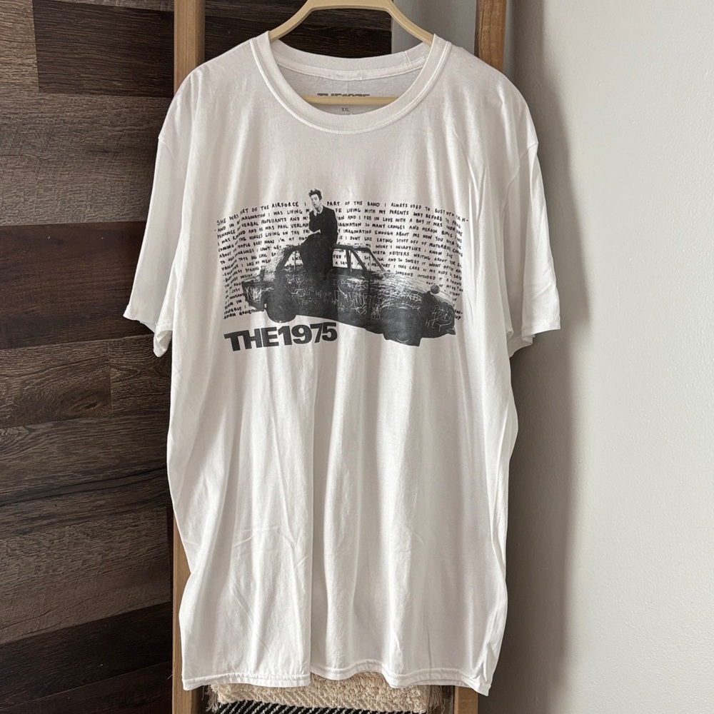 🆕 The 1975 Graphic Tee